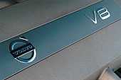 Volvo XC90 V8